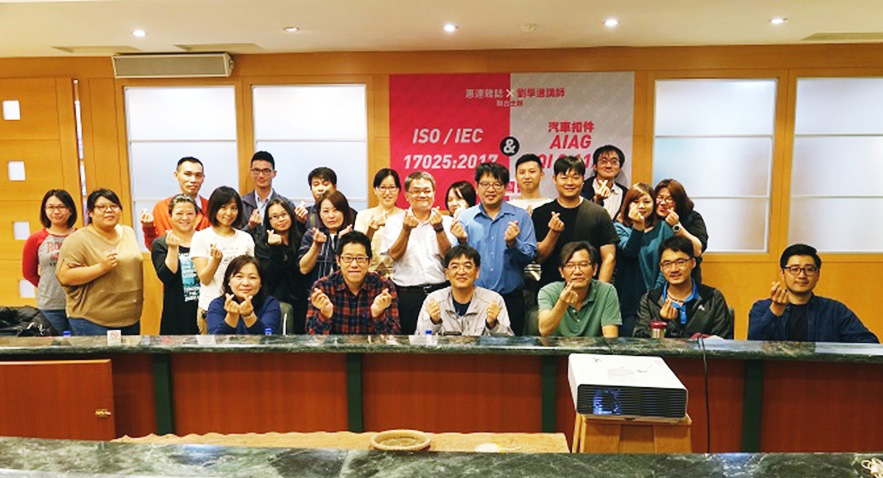 Fastener_World_a6380_0.jpg Fastener_World_a6380_0.jpg