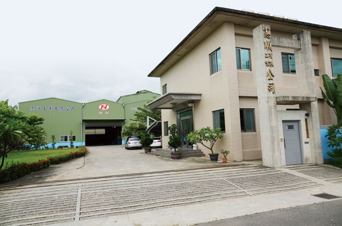 Hsien_Sun__a6250_0.jpg Hsien_Sun__a6250_0.jpg