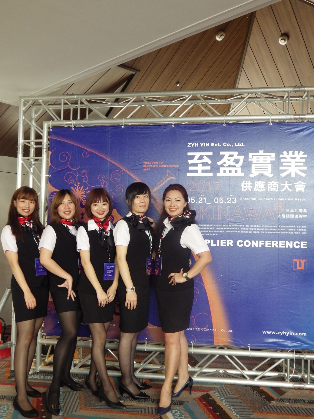 ZYH_YIN_a5991_0.jpg ZYH_YIN_a5991_0.jpg