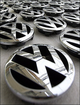 a2009_0.jpg a2009_0.jpg