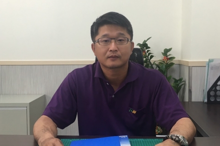 FONG_WUNS_a5502_3.jpg FONG_WUNS_a5502_3.jpg
