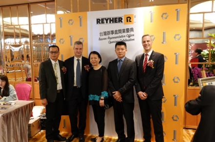 F_REYHER_Asia_Pacific_a5956_6.jpg F_REYHER_Asia_Pacific_a5956_6.jpg