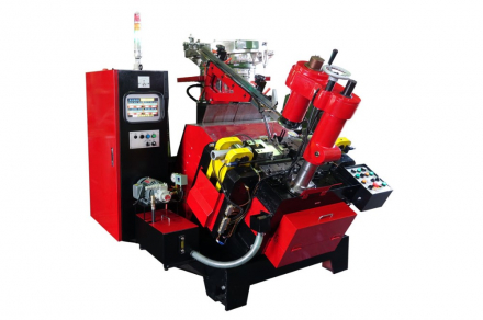 Yi_Sheng_self_drilling_screw_forming_machine_7846_0.jpg