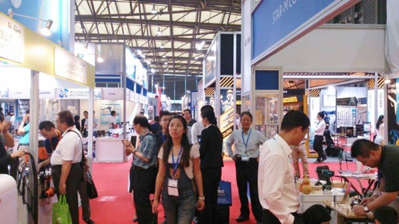 CHINA-INTERNATIONAL-HARDWARE-SHOW-24.jpg