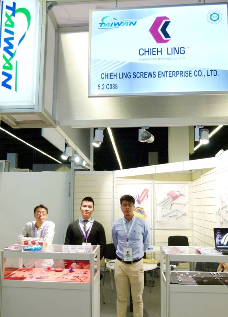 INTERNATIONAL-HARDWARE-FAIR-COLOGNE-Chieh-Ling.jpg