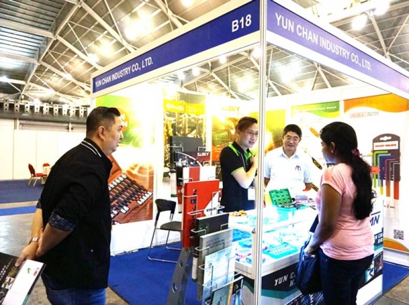 TORQUE-EXPO-SINGAPORE-y.jpg