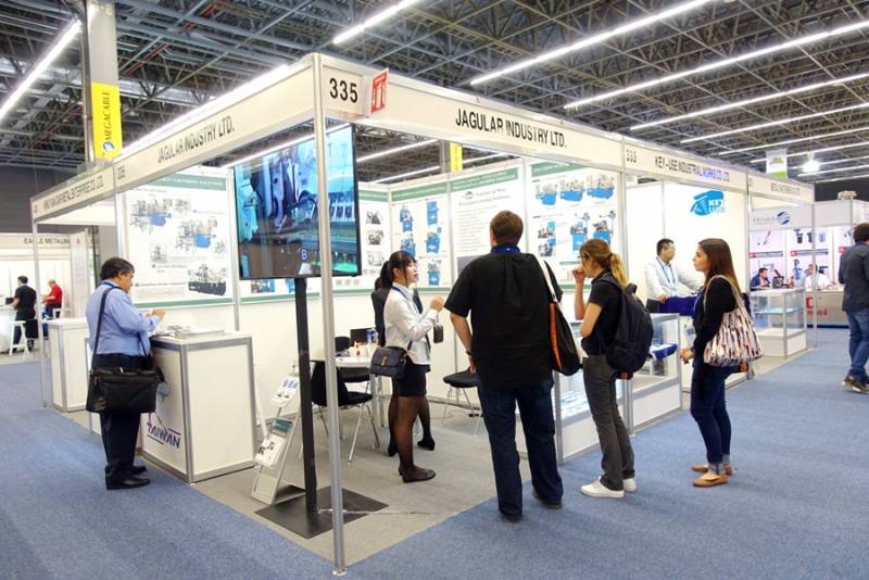 FASTENER-FAIR-MEXICO-Jagular.jpg