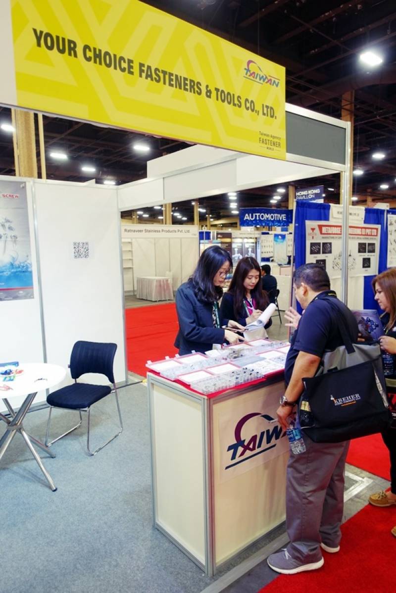 INTERNATIONAL-FASTENER-EXPO-85.jpg